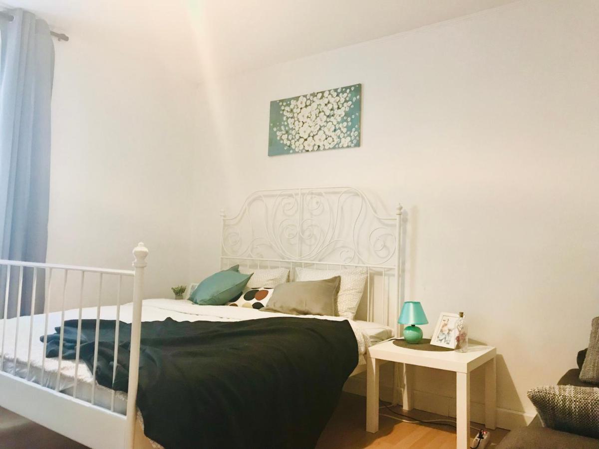 Nr.1 Perfect 3 Bedrooms Near To Main Train Station Apartmán *